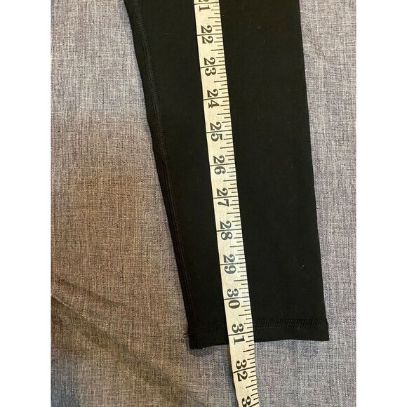 NWT Fabletics High Waisted Leggings in Black 7/8 XS - Picture 9 of 11